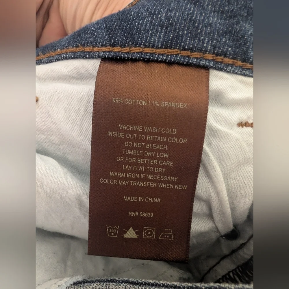 Women's Blue Jeans - Picture 7 of 8